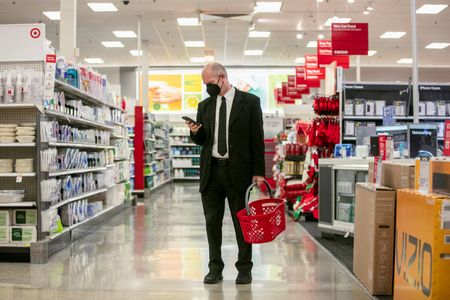 tagreuters.com2023binary_LYNXMPEJ3D0GB-VIEWIMAGE