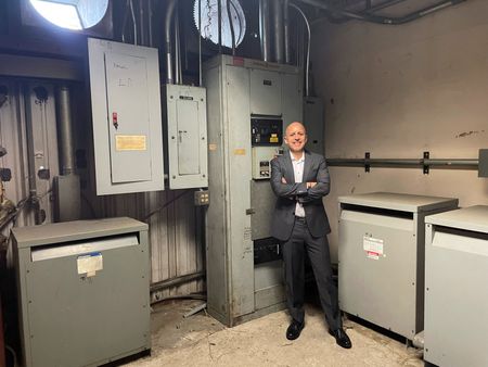 tagreuters.com2023binary_LYNXMPEJ3G09H-VIEWIMAGE