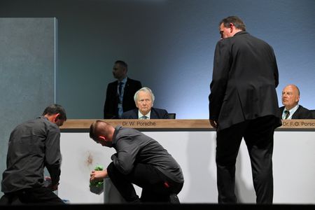 tagreuters.com2023binary_LYNXMPEJ490DI-VIEWIMAGE