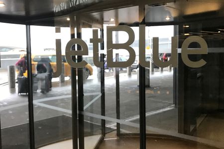 tagreuters.com2023binary_LYNXMPEJ5B0P3-VIEWIMAGE