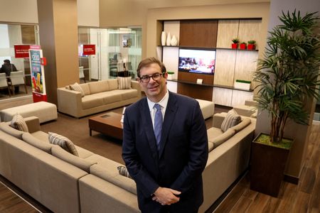 tagreuters.com2023binary_LYNXMPEJ5Q0I9-VIEWIMAGE