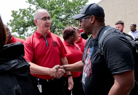 tagreuters.com2023binary_LYNXMPEJ6C0U9-VIEWIMAGE