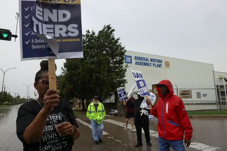 tagreuters.com2023binary_LYNXMPEJ9N0YI-VIEWIMAGE