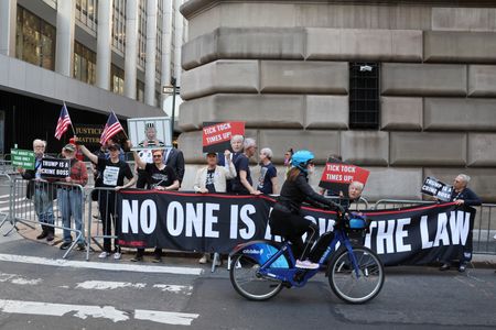 tagreuters.com2023binary_LYNXMPEJ3C0JV-VIEWIMAGE