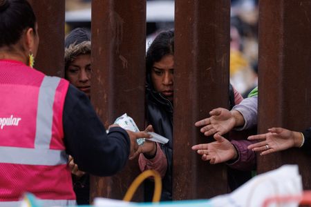 tagreuters.com2023binary_LYNXMPEJ4B0SE-VIEWIMAGE