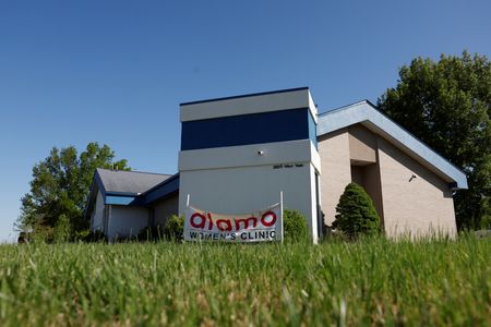 tagreuters.com2023binary_LYNXMPEJ5K0B8-VIEWIMAGE