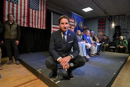 tagreuters.com2024binary_LYNXMPEK0L00Z-VIEWIMAGE