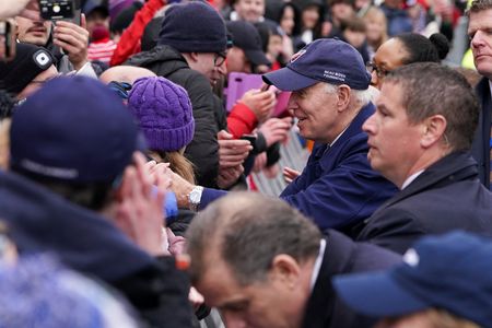 tagreuters.com2023binary_LYNXMPEJ3B0T5-VIEWIMAGE