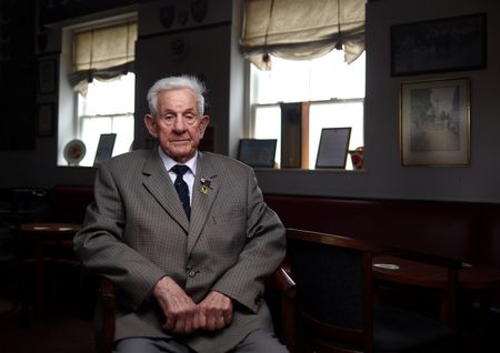 tagreuters.com2023binary_LYNXMPEJ410C6-VIEWIMAGE