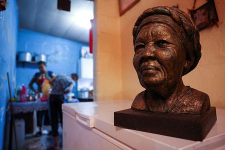 tagreuters.com2023binary_LYNXMPEJ4A09H-VIEWIMAGE