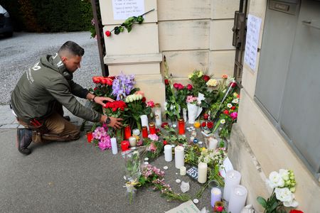 tagreuters.com2023binary_LYNXMPEJ4O0DI-VIEWIMAGE