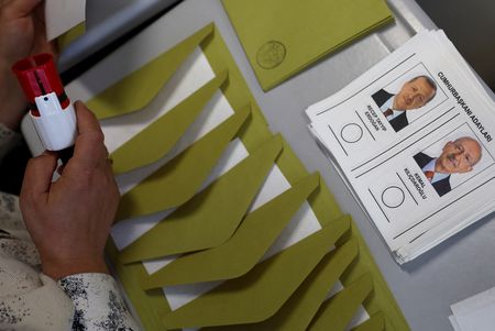 tagreuters.com2023binary_LYNXMPEJ4R04C-VIEWIMAGE