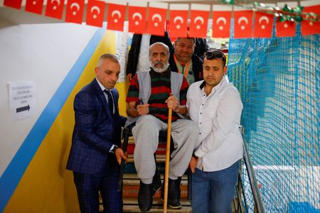 tagreuters.com2023binary_LYNXMPEJ4R04K-VIEWIMAGE