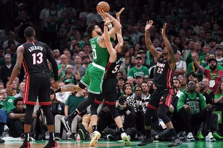 tagreuters.com2023binary_LYNXMPEJ4T02Y-VIEWIMAGE