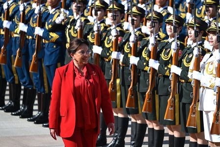 tagreuters.com2023binary_LYNXMPEJ5B0CB-VIEWIMAGE