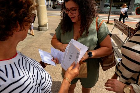 tagreuters.com2023binary_LYNXMPEJ6C0OU-VIEWIMAGE