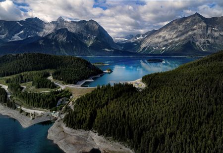 tagreuters.com2023binary_LYNXMPEJ720DZ-VIEWIMAGE